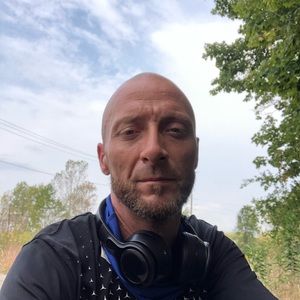 Meet your Posher, Jason